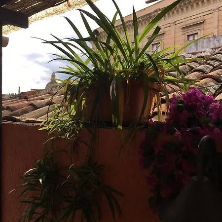 La Mansarda-roof * Catane